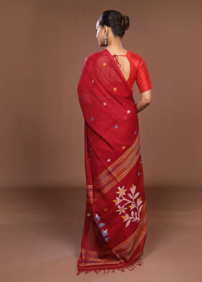 Maroon Matka Silk Saree With Blouse Piece