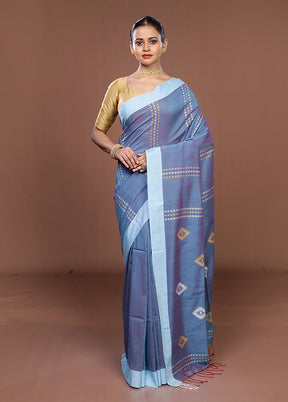 Blue Matka Silk Saree With Blouse Piece