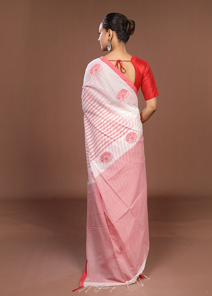 White Matka Silk Saree With Blouse Piece