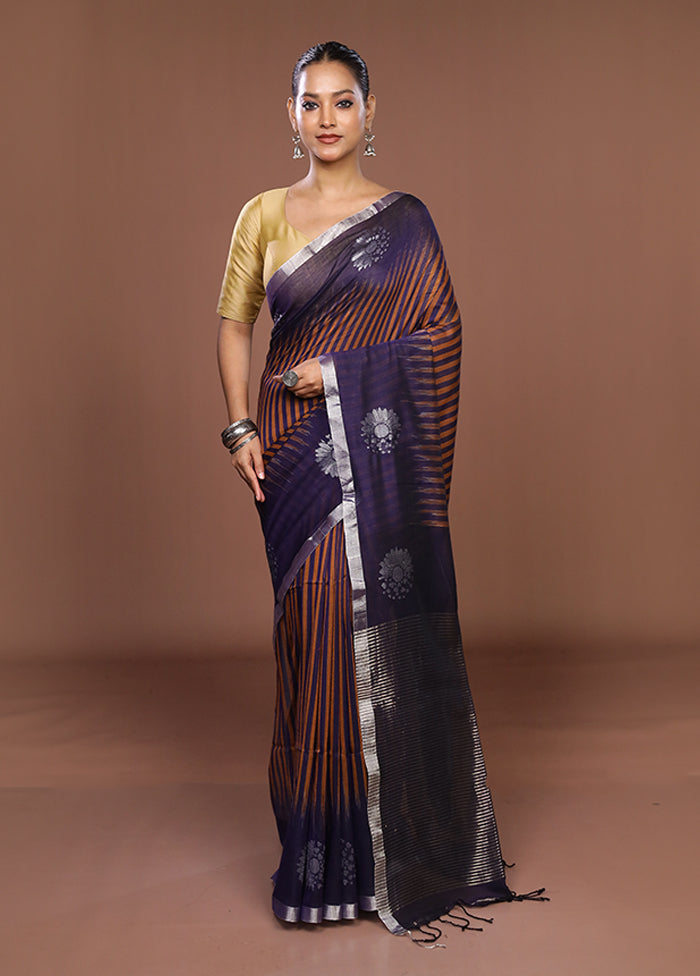 Blue Matka Silk Saree With Blouse Piece