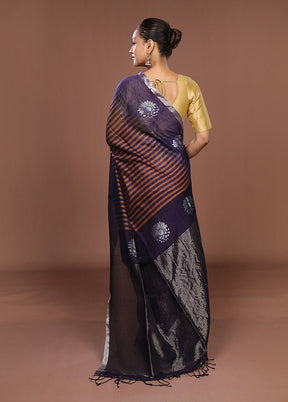 Blue Matka Silk Saree With Blouse Piece