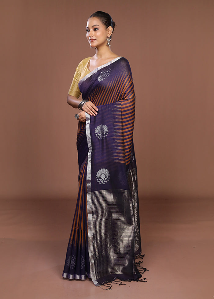 Blue Matka Silk Saree With Blouse Piece