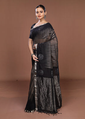 Black Matka Silk Saree With Blouse Piece