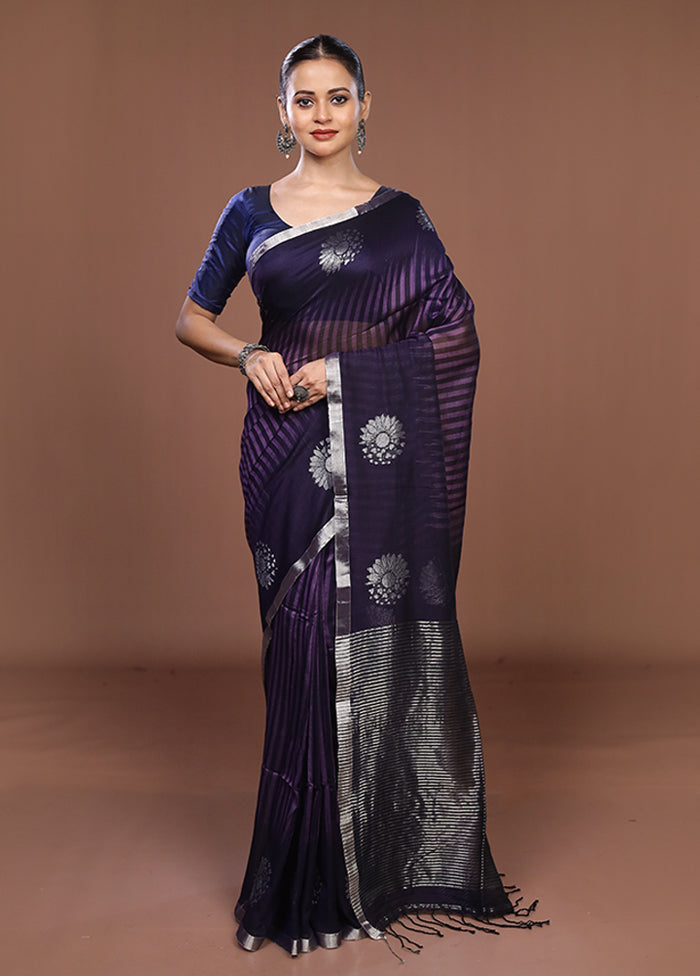 Blue Matka Silk Saree With Blouse Piece