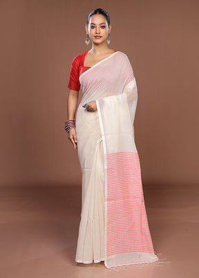White Matka Silk Saree With Blouse Piece
