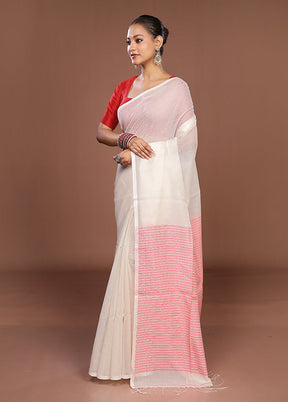 White Matka Silk Saree With Blouse Piece