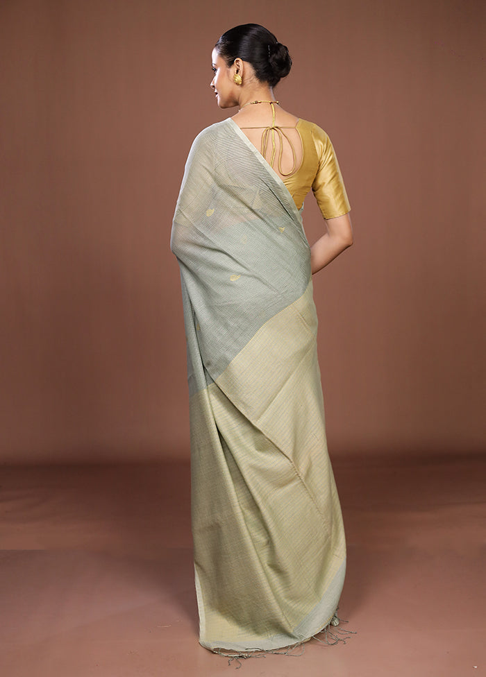 Green Matka Silk Saree With Blouse Piece
