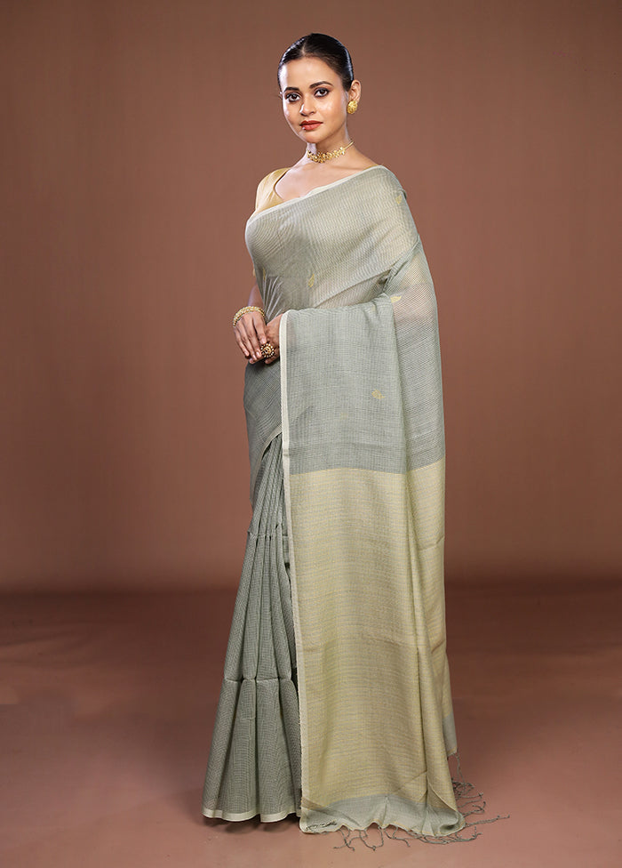 Green Matka Silk Saree With Blouse Piece
