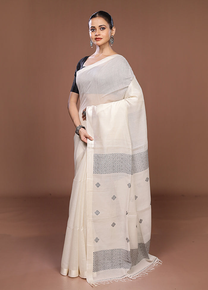 Cream Matka Silk Saree With Blouse Piece
