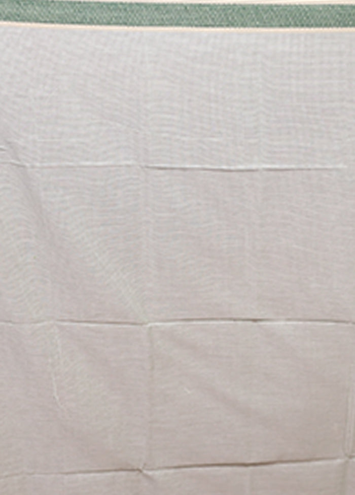 Green Matka Silk Saree With Blouse Piece