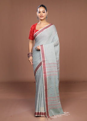 Green Matka Silk Saree With Blouse Piece