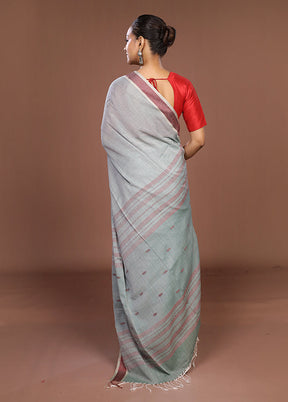 Green Matka Silk Saree With Blouse Piece