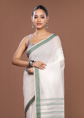 White Matka Silk Saree With Blouse Piece