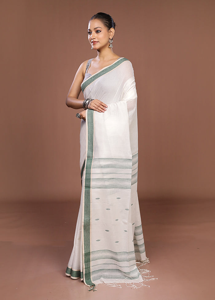 White Matka Silk Saree With Blouse Piece