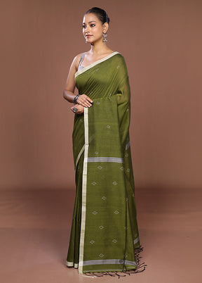 Green Matka Silk Saree With Blouse Piece