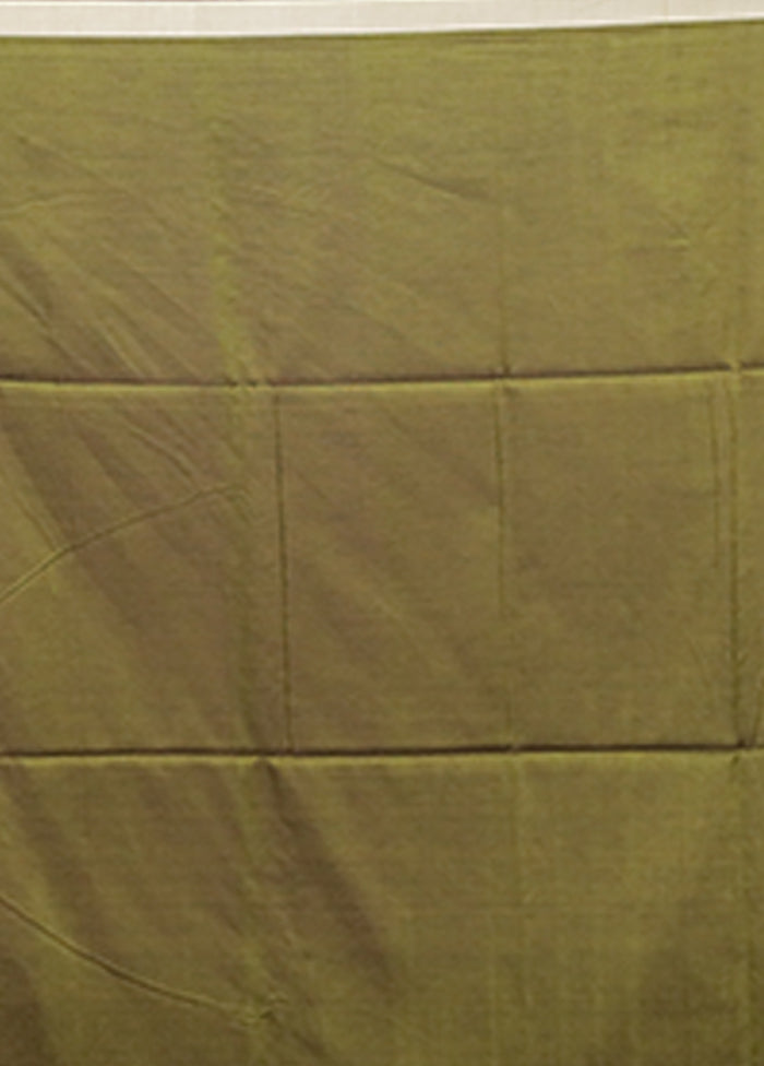 Green Matka Silk Saree With Blouse Piece