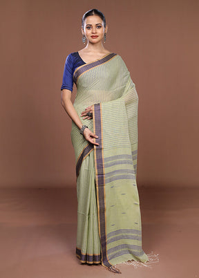 Cream Matka Silk Saree With Blouse Piece