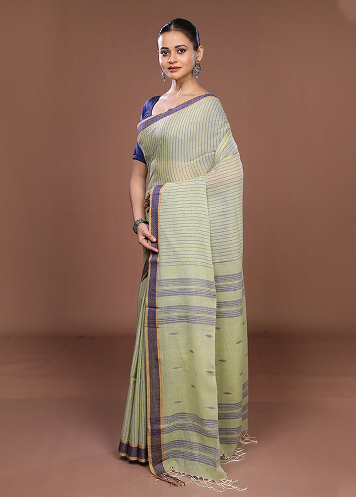 Cream Matka Silk Saree With Blouse Piece