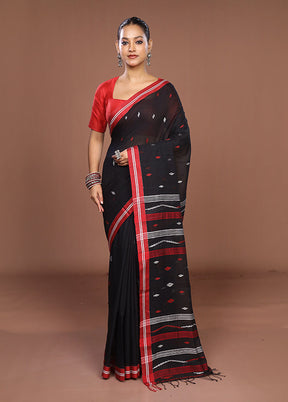 Black Matka Silk Saree With Blouse Piece