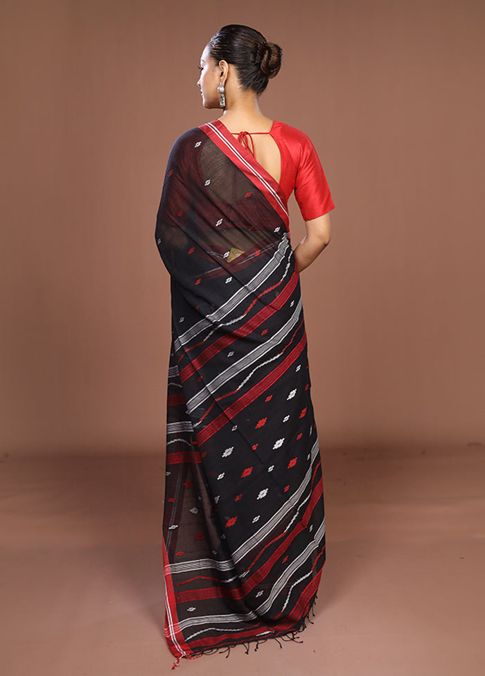 Black Matka Silk Saree With Blouse Piece