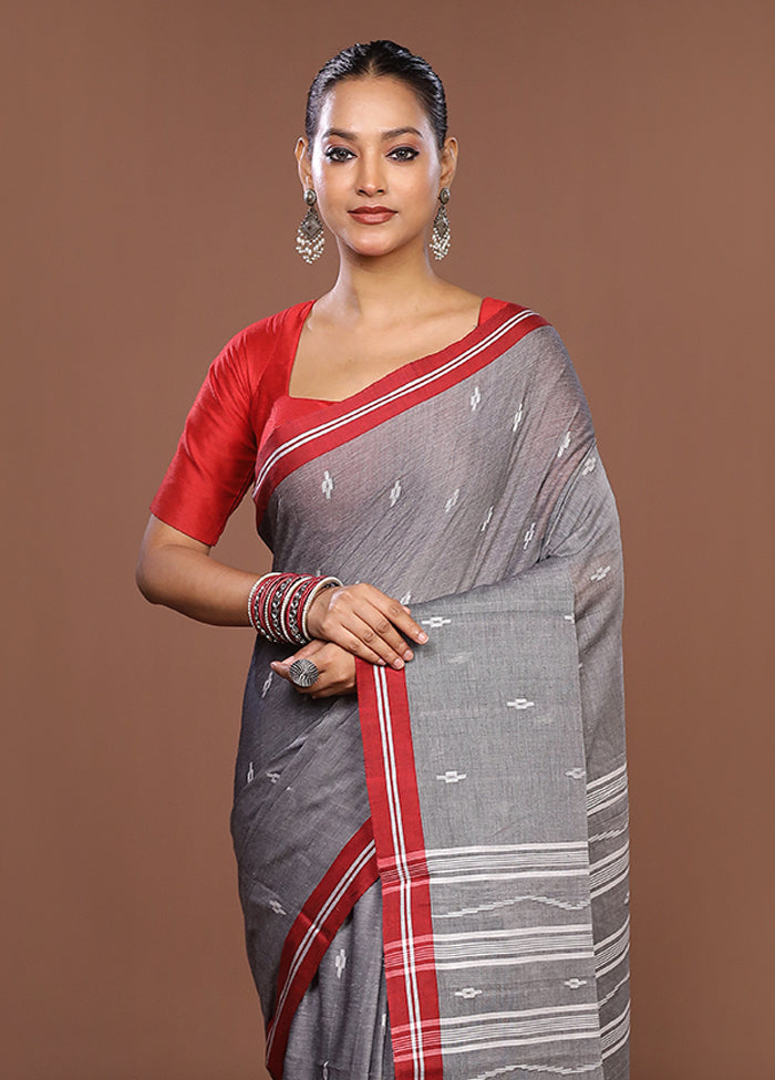 Grey Matka Silk Saree With Blouse Piece