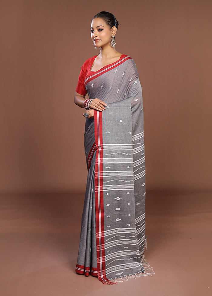 Grey Matka Silk Saree With Blouse Piece