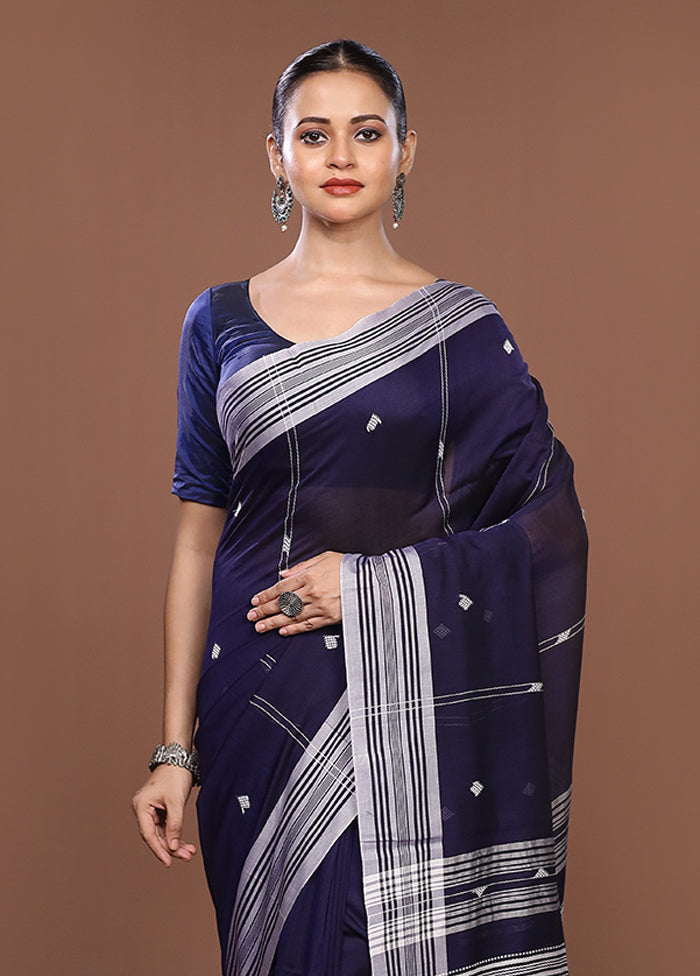 Blue Matka Silk Saree With Blouse Piece