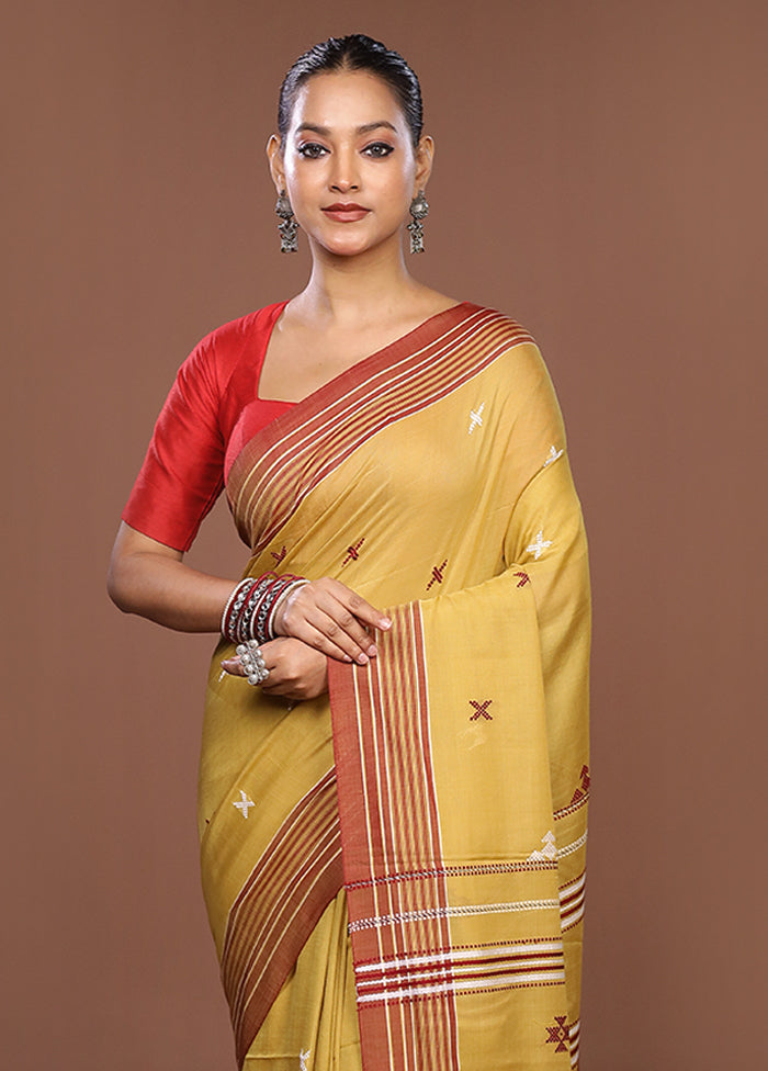 Yellow Matka Silk Saree With Blouse Piece