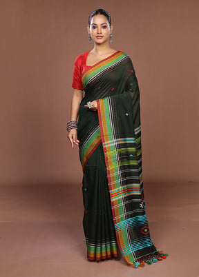 Green Matka Silk Saree With Blouse Piece