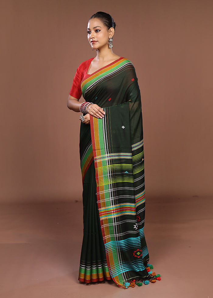 Green Matka Silk Saree With Blouse Piece