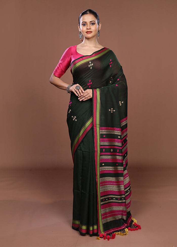 Green Matka Silk Saree With Blouse Piece