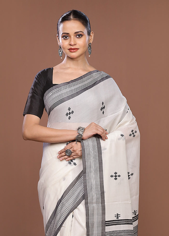 White Matka Silk Saree With Blouse Piece