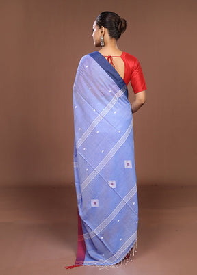 Blue Matka Silk Saree With Blouse Piece
