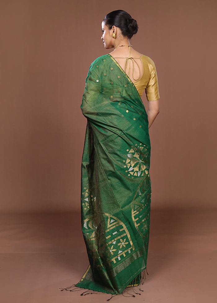 Green Matka Silk Saree With Blouse Piece