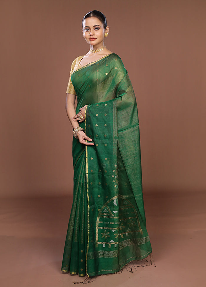 Green Matka Silk Saree With Blouse Piece