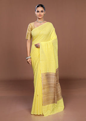 Yellow Matka Silk Saree With Blouse Piece