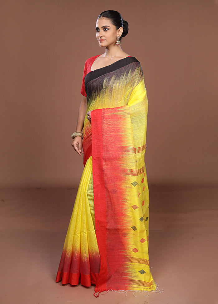 Yellow Matka Silk Saree With Blouse Piece
