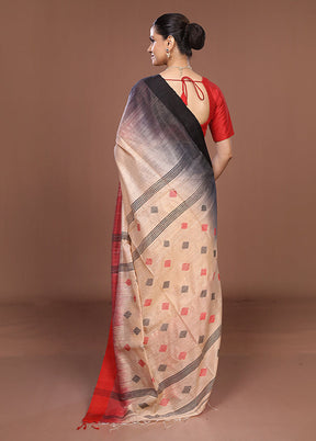 Cream Matka Silk Saree With Blouse Piece
