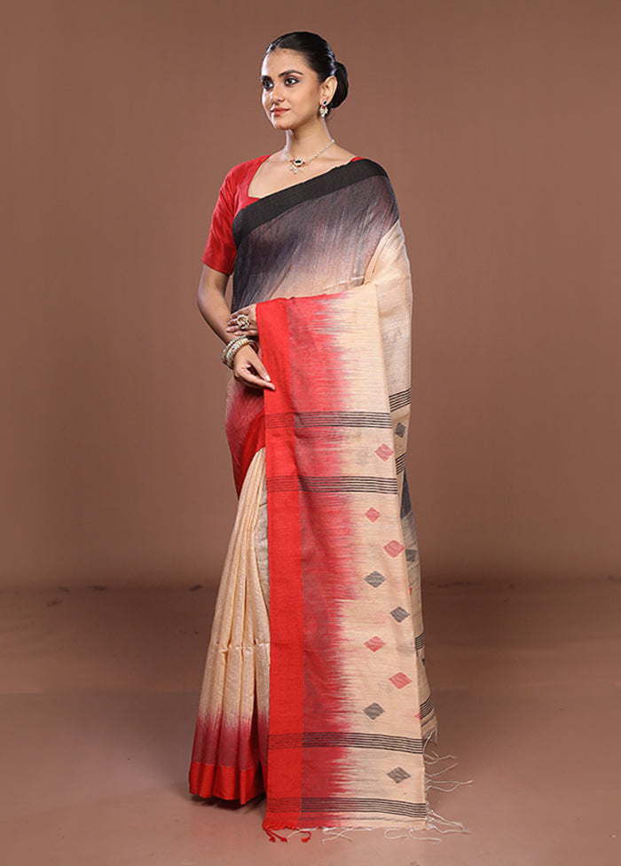 Cream Matka Silk Saree With Blouse Piece