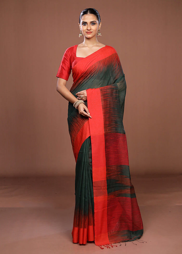 Green Matka Silk Saree With Blouse Piece