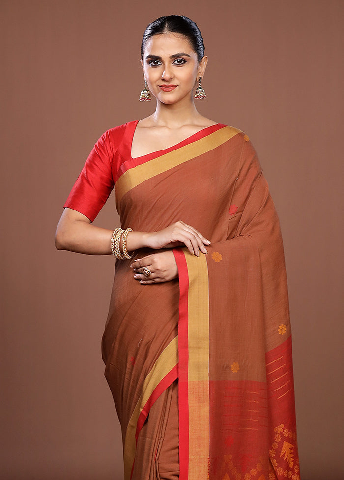 Cream Matka Silk Saree With Blouse Piece