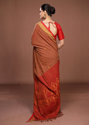 Cream Matka Silk Saree With Blouse Piece