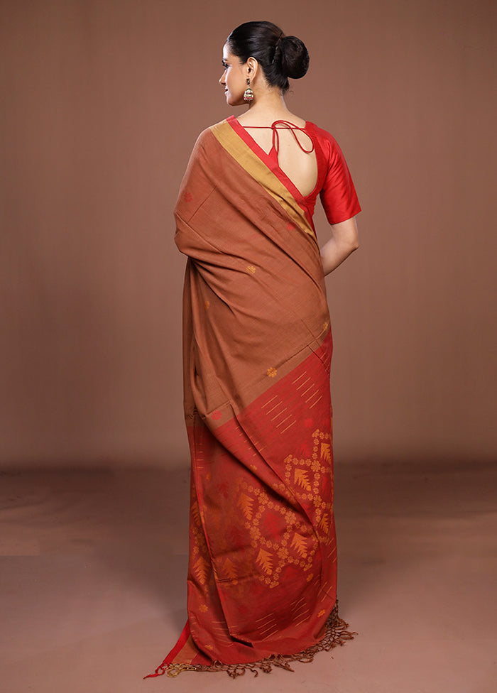 Cream Matka Silk Saree With Blouse Piece