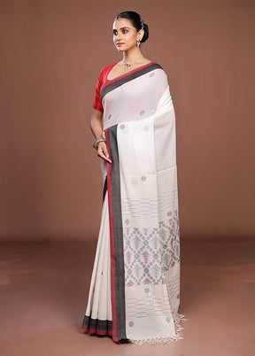 White Matka Silk Saree With Blouse Piece