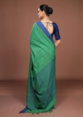 Blue Matka Silk Saree With Blouse Piece
