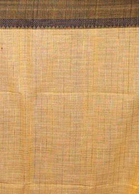 Yellow Matka Silk Saree With Blouse Piece