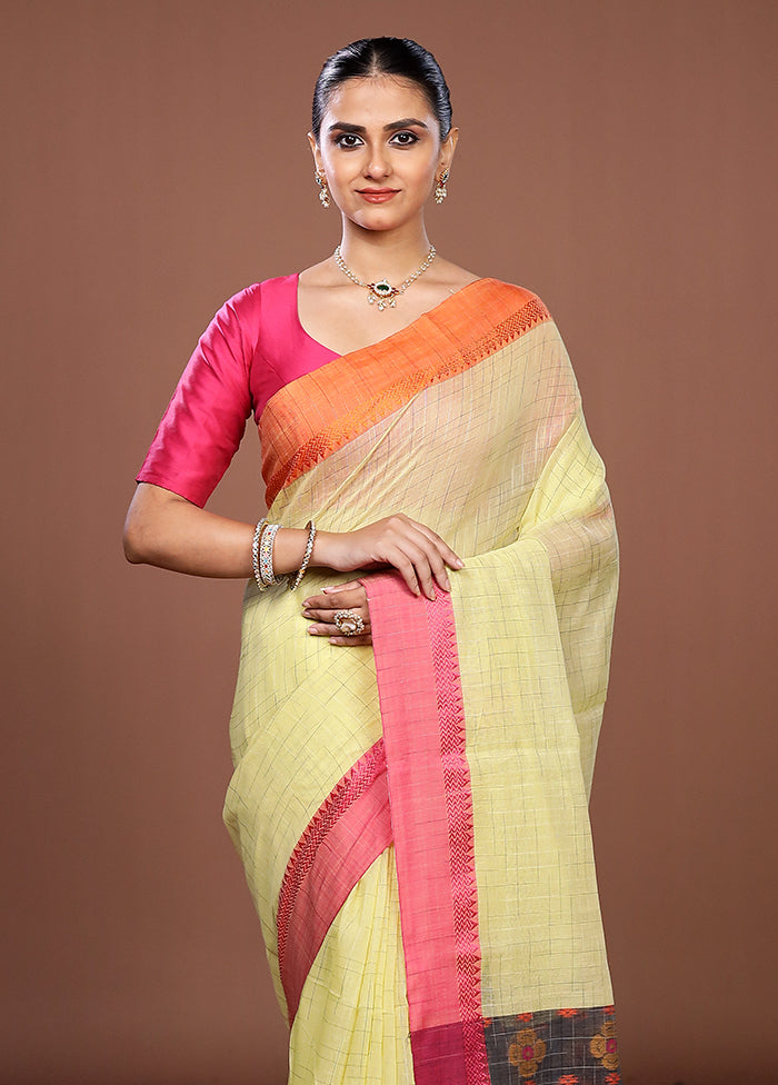 Green Matka Silk Saree With Blouse Piece