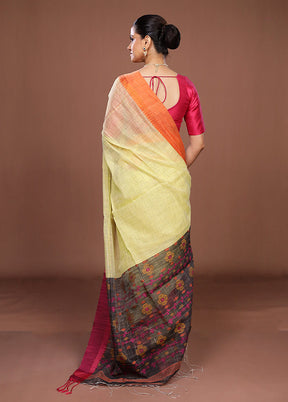 Green Matka Silk Saree With Blouse Piece