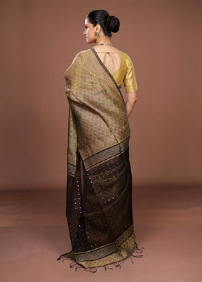 Grey Handloom Matka Pure Silk Saree With Blouse Piece