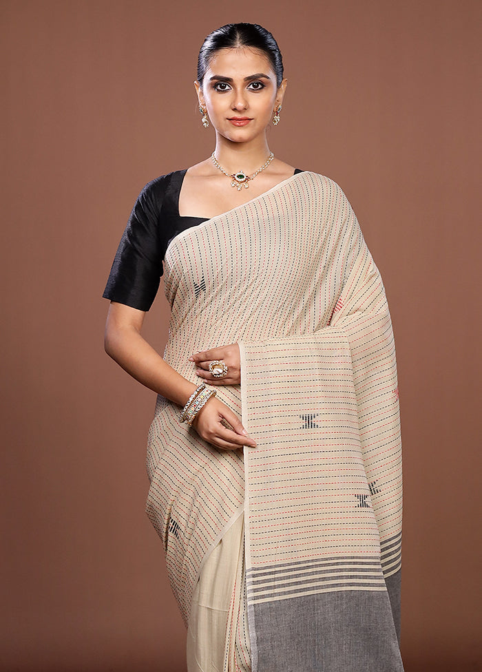 Cream Matka Silk Saree With Blouse Piece